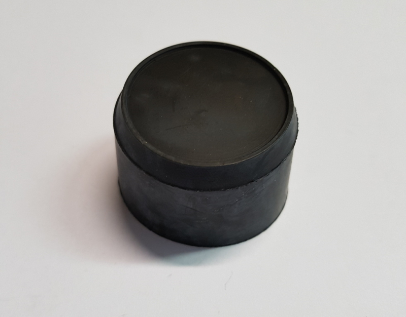 Cap, Rubber