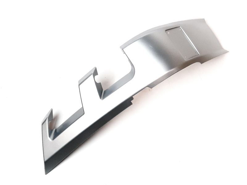 FRONT RIGHT TRIM COVER (USED FOR NO ASSEMBLE FRONTRACK)  (SILVER)