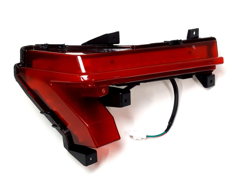 REAR LEFT TRIM LIGHT