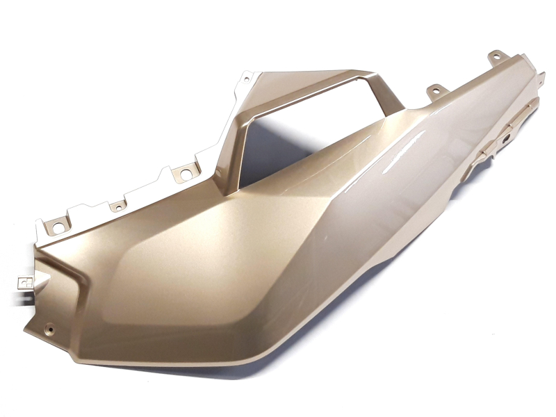 Оригінальна запчастина Linhai SIDE COVER LH, PAINTING GOLD