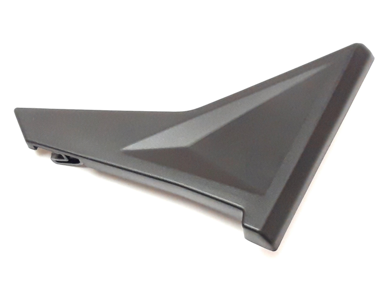LOWER COVER R